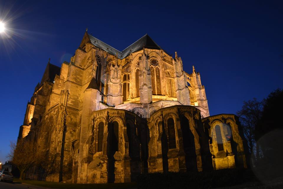 Saint-Quentin - La Basilique la nuit